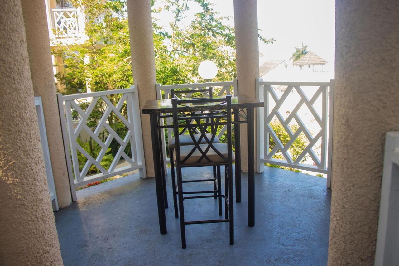 Elegant Condo Awesome View Ocho Rios Dış mekan fotoğraf